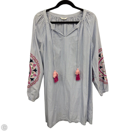 Dress Casual Short By Crown And Ivy In Blue & White, Size: L