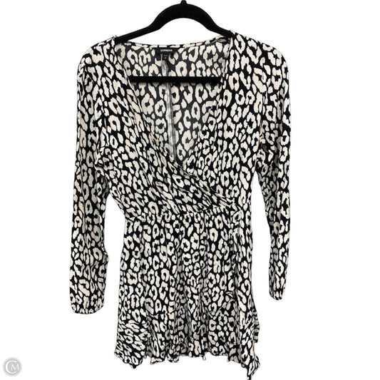 Dress Casual Short By Express In Black & White, Size: S
