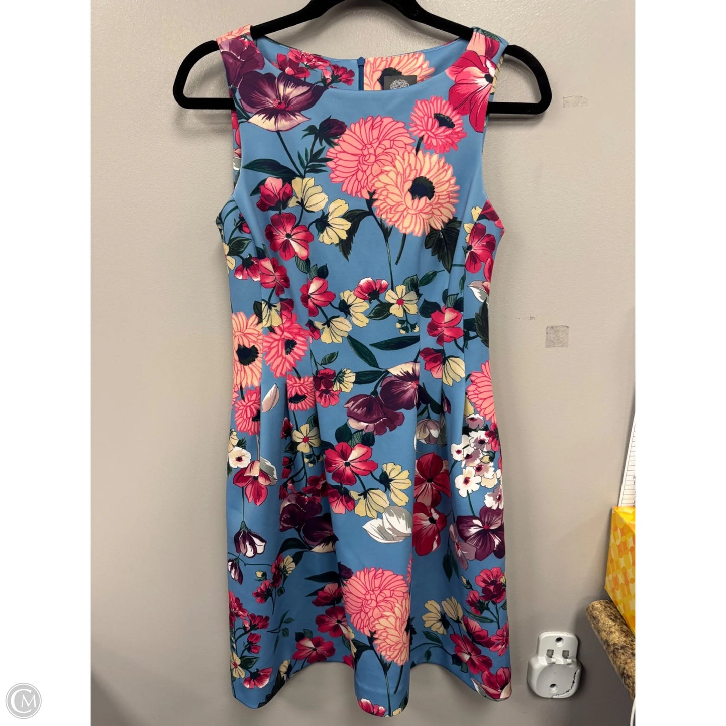 Dress Casual Short By Vince Camuto In Blue & Pink, Size: 4