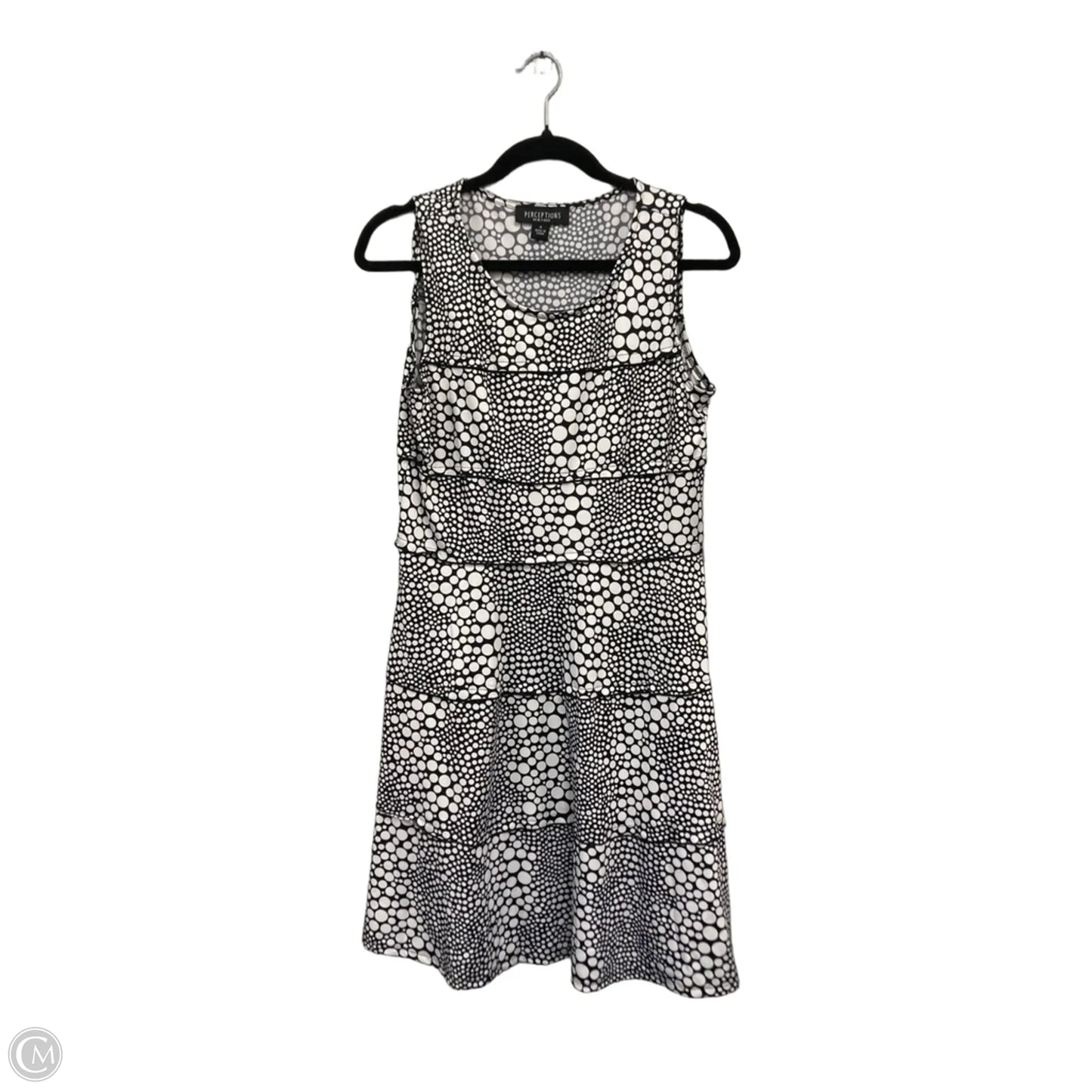 Dress Casual Short By Perceptions In Black & White, Size: 8