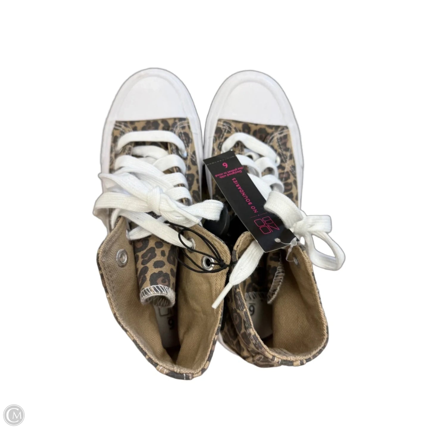Shoes Sneakers By No Boundaries In Black & Tan, Size: 6