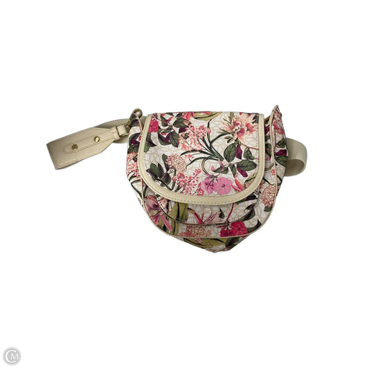 Crossbody By Clothes Mentor, Size: Medium