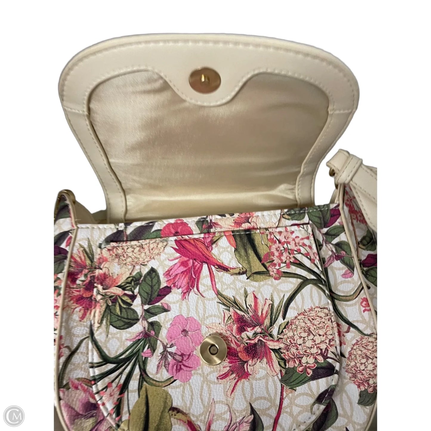Crossbody By Clothes Mentor, Size: Medium