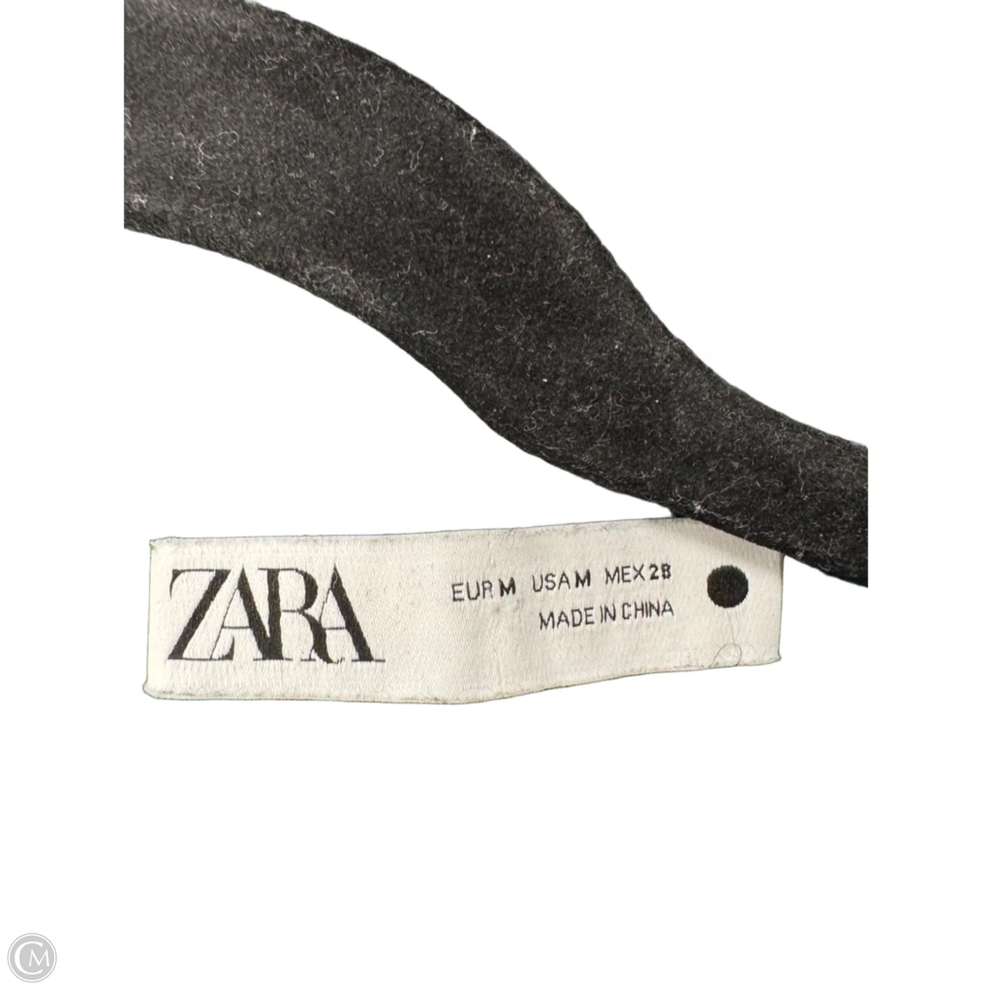 Top Short Sleeve By Zara In Green, Size: M