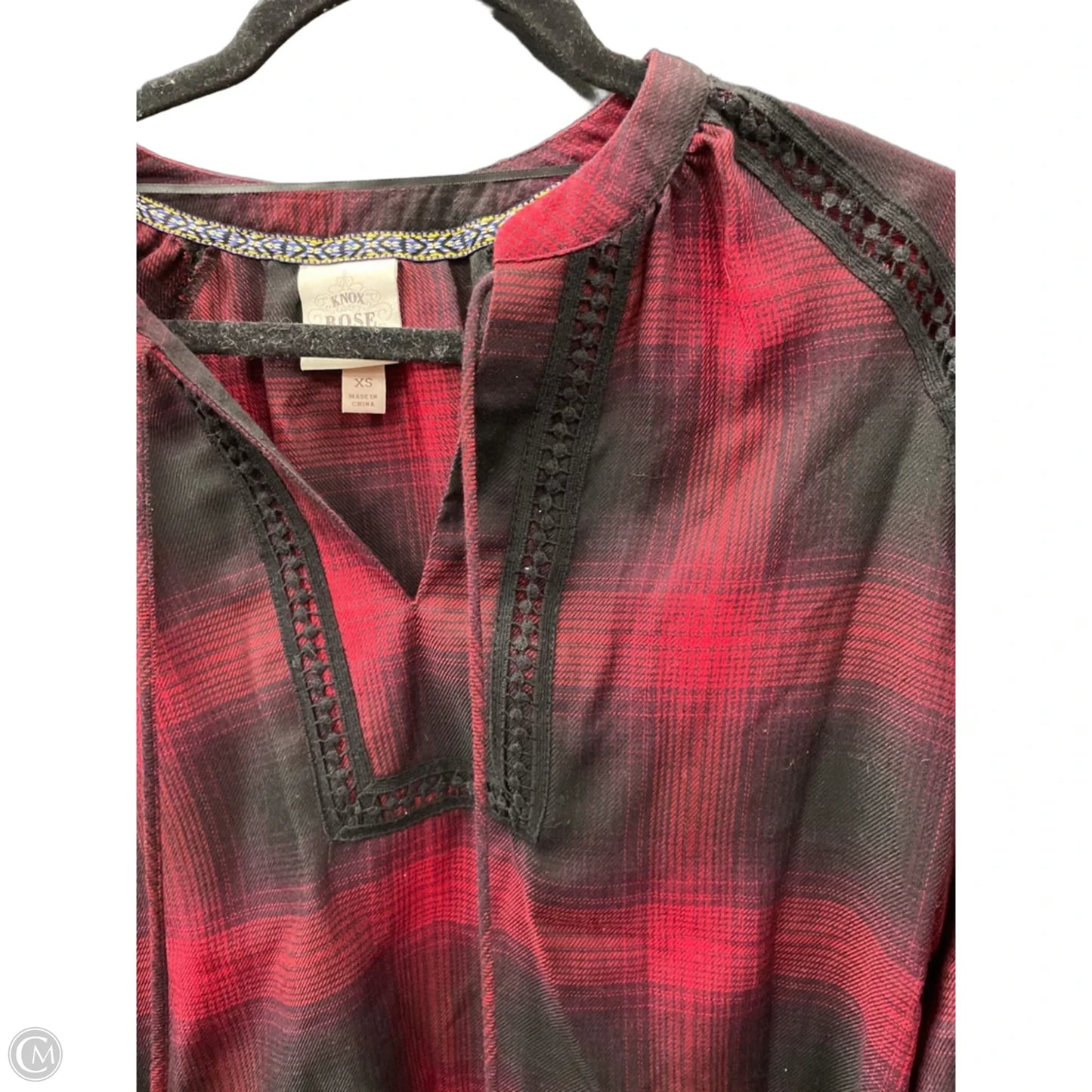 Top Long Sleeve By Knox Rose In Black & Red, Size: Xs