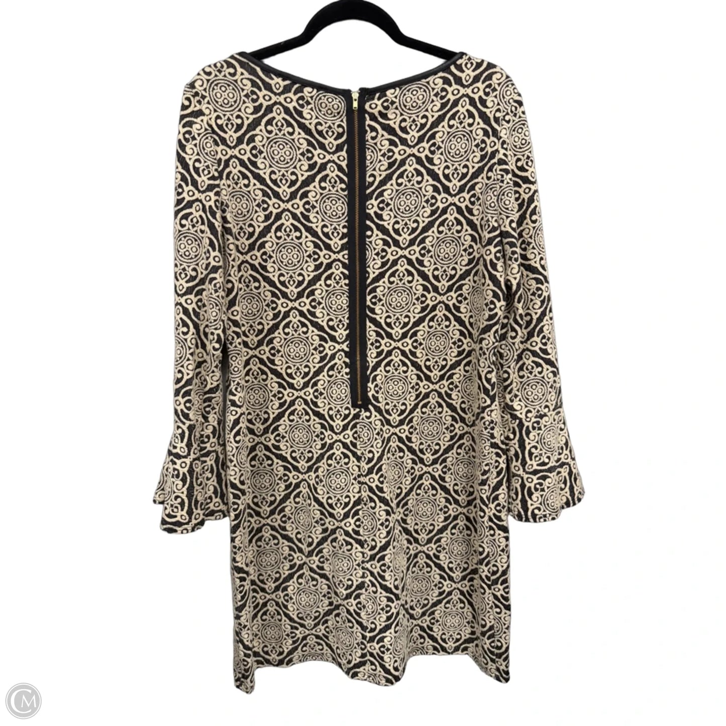 Dress Casual Short By Clothes Mentor In Black & Cream, Size: 14