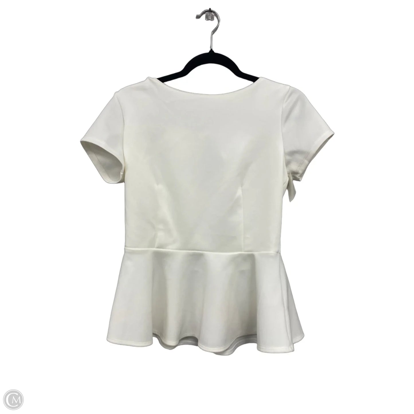 Top Short Sleeve By Bisou Bisou In Cream, Size: M
