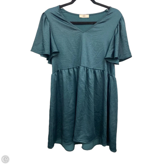 Dress Casual Short By Entro In Green, Size: M