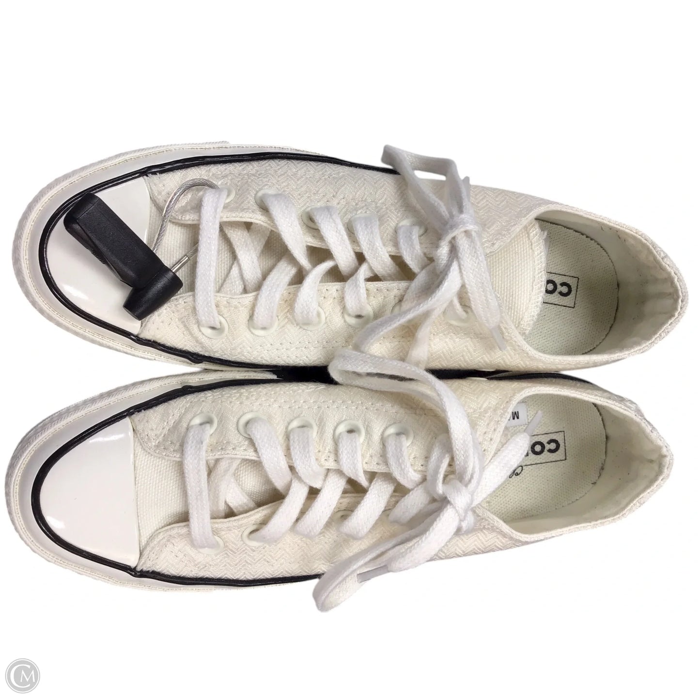 Shoes Sneakers By Converse In Cream, Size: 6.5