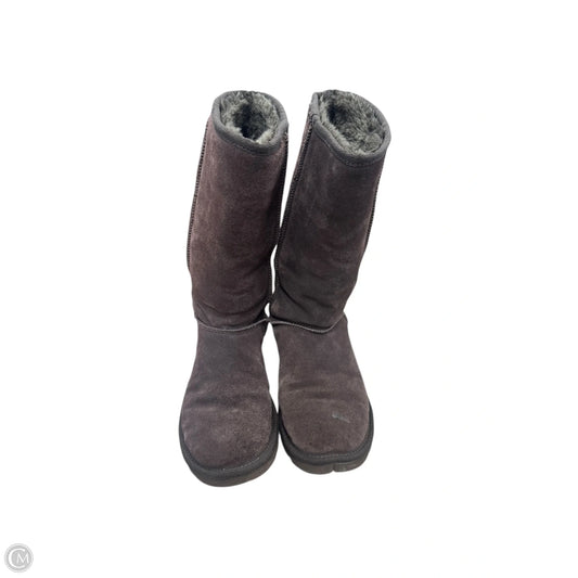 Boots Designer By Ugg In Brown, Size: 9