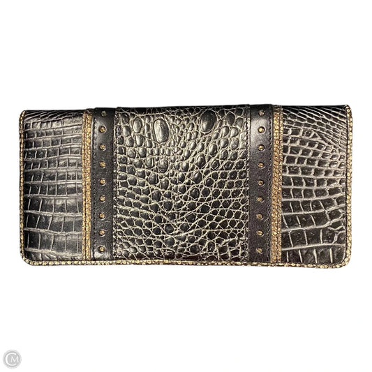 Wallet Leather By Clothes Mentor, Size: Medium