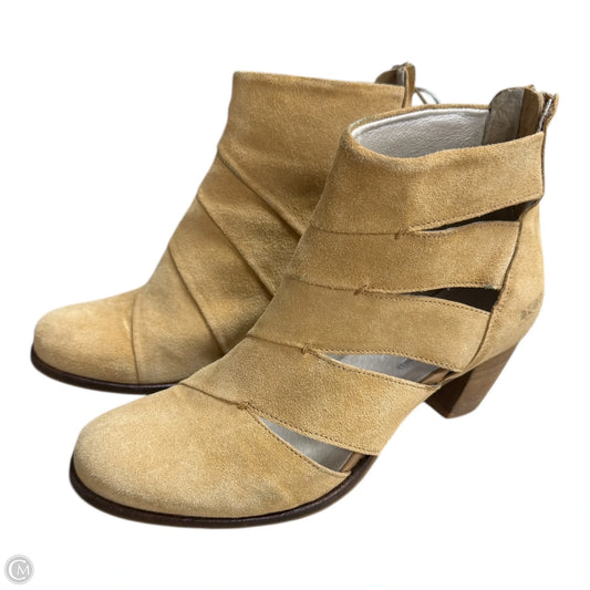 Boots Ankle Heels By Cmb In Tan, Size: 7.5