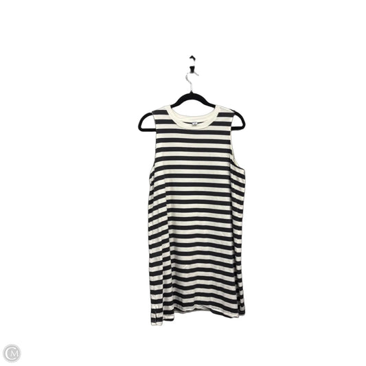 Dress Casual Short By Old Navy In Blue & White, Size: L
