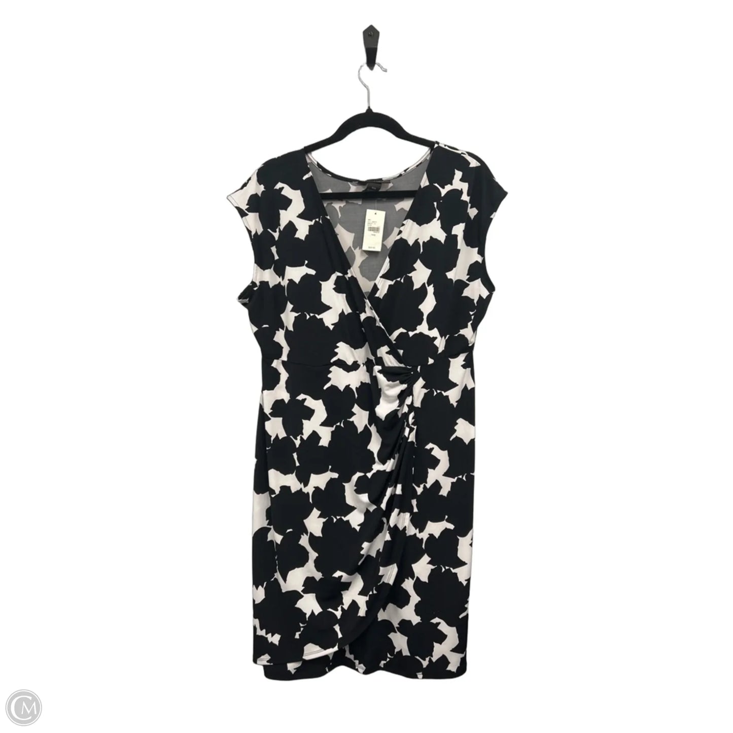 Dress Casual Short By Lane Bryant In Black & White, Size: 14