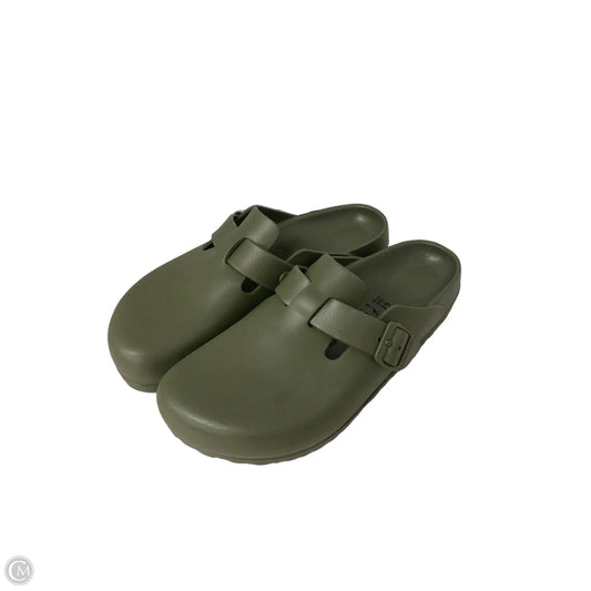 Shoes Flats By Birkenstock In Green, Size: 10