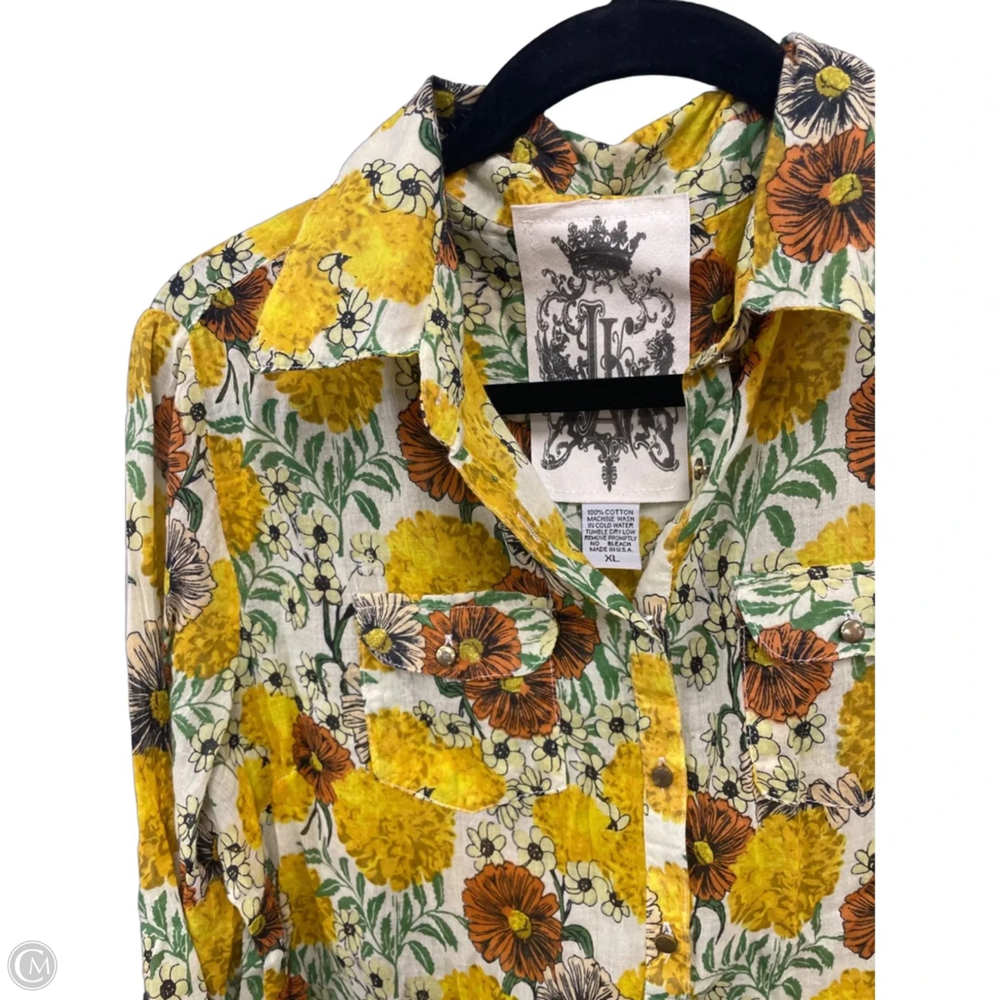 Top Long Sleeve By Clothes Mentor In Cream & Yellow, Size: Xl