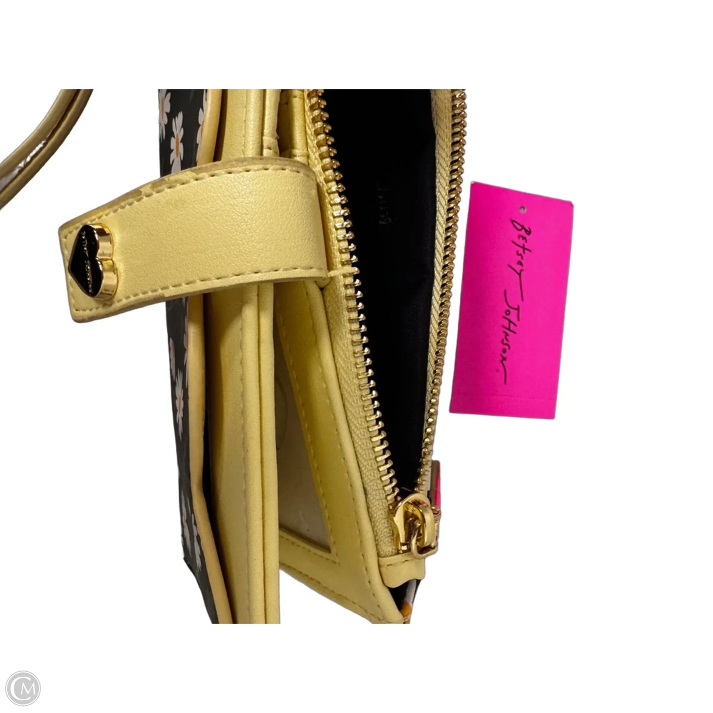 Wallet By Betsey Johnson, Size: Medium