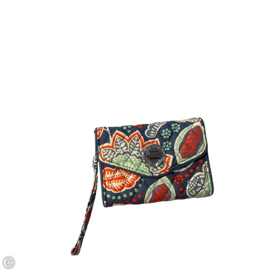 Wristlet By Vera Bradley, Size: Medium