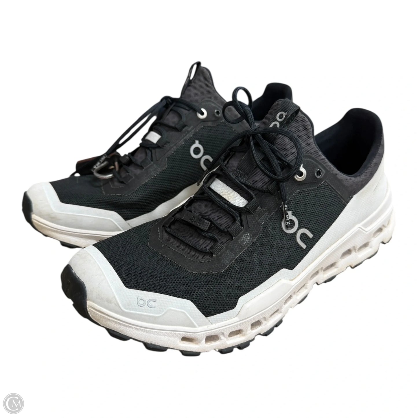 Shoes Athletic By On In Black & White, Size: 11
