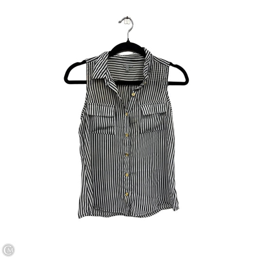 Top Sleeveless By Charlotte Russe In Black & White, Size: S