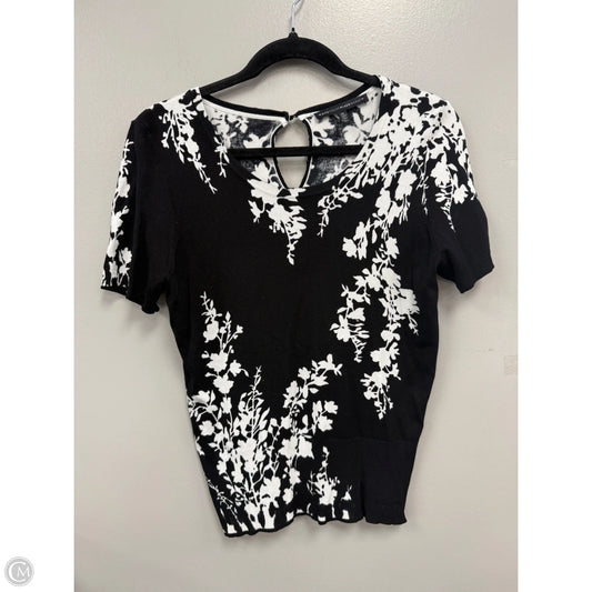 Top Short Sleeve By White House Black Market In Black & White, Size: M