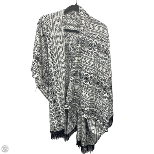Cardigan By Avenue In Black & Cream, Size: Osfm