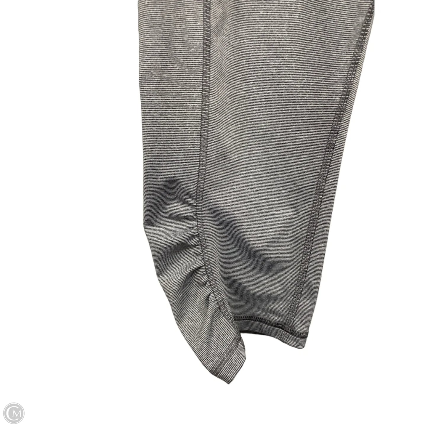 Athletic Leggings Capris By Danskin In Grey, Size: M