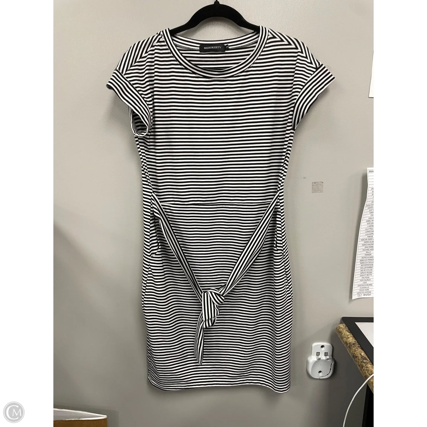 Dress Casual Short By Merokeety In Black & White, Size: S