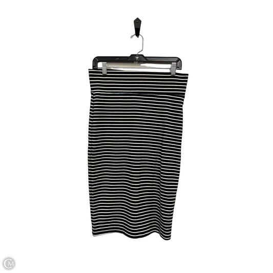 Skirt Midi By Forever 21 In Black & White, Size: L