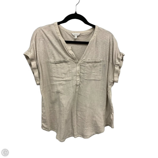 Top Short Sleeve By Lucky Brand In Beige, Size: L