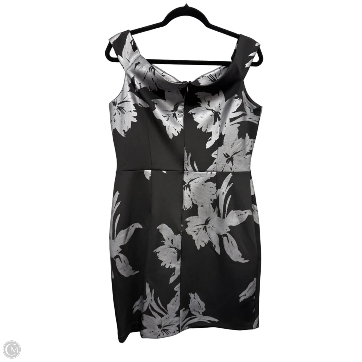 Dress Casual Short By Spense In Black & Silver, Size: 14