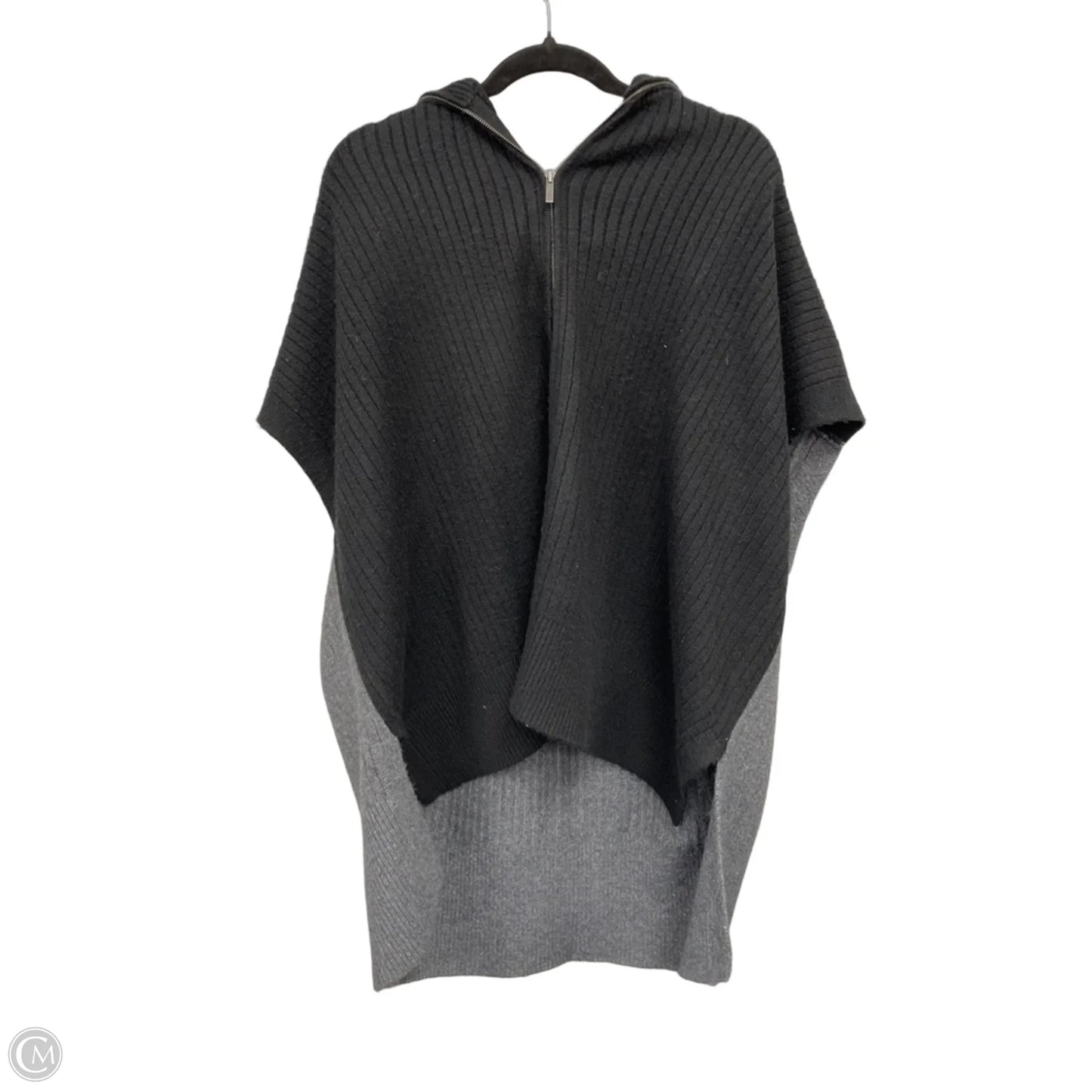Poncho By Cece In Black & Grey, Size: L