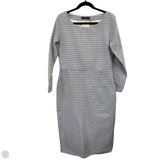 Dress Casual Midi By Clothes Mentor In Blue & White, Size: L